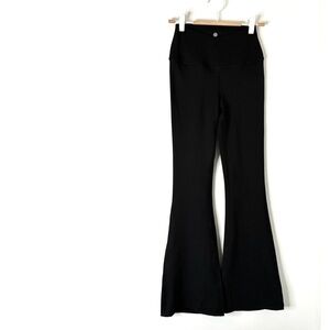 Yogalicious Lux Madison Crossover 7/8 Flare Pants Black